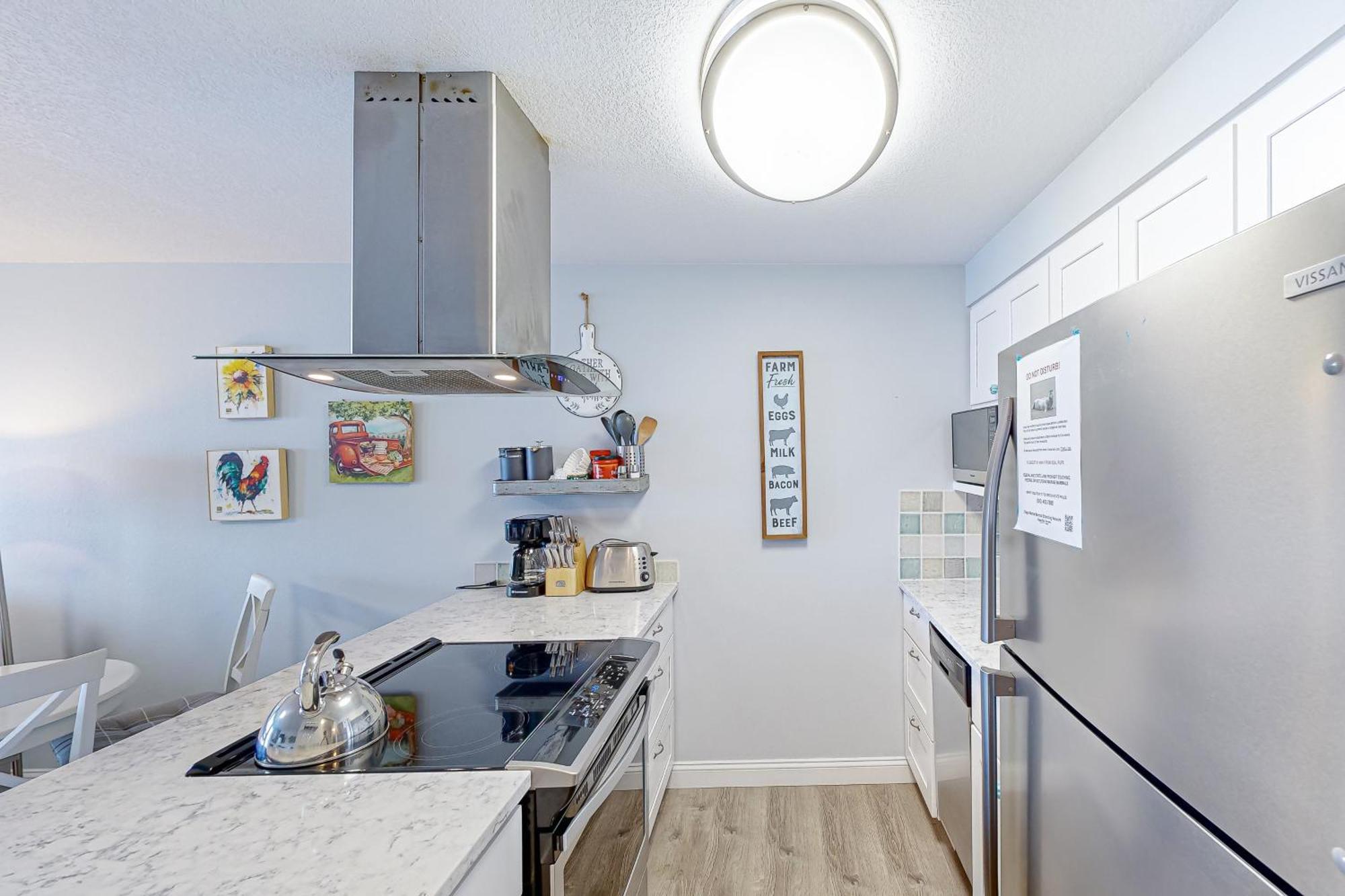 ​Rock Creek Inn Vacation Condos Rockaway Beach Room photo